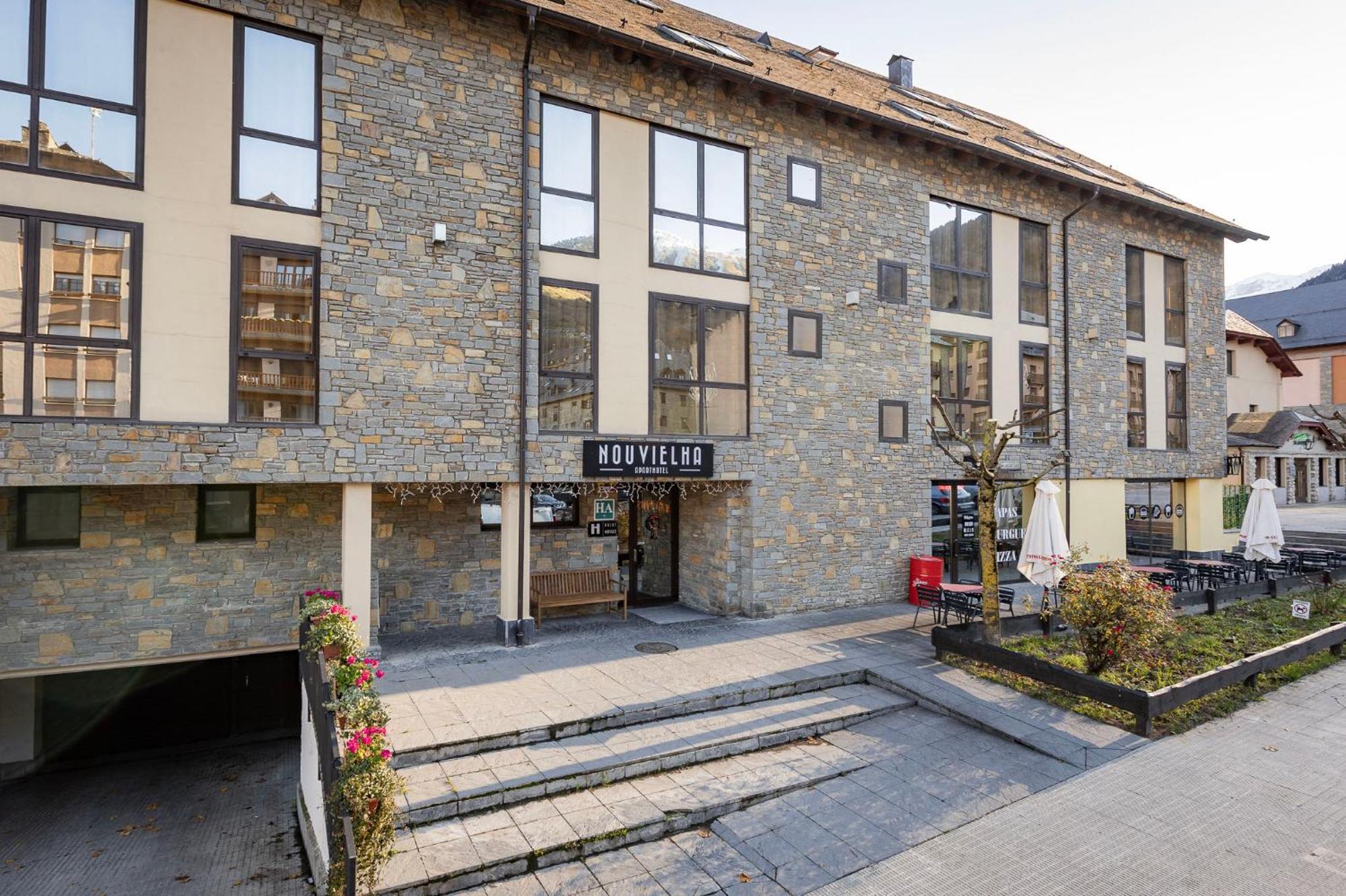 Aparthotel Nou Vielha Eksteriør bilde
